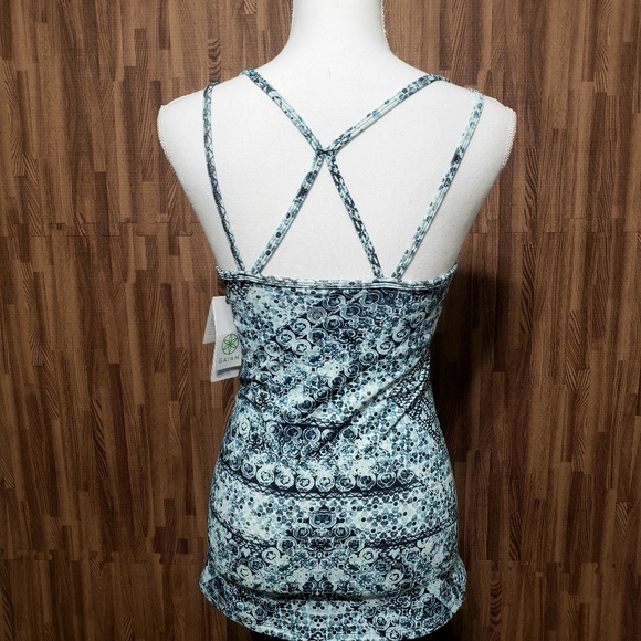 Gaiam Shine Mesh Bra Tank Sz XS NWT - Picture 5 of 13
